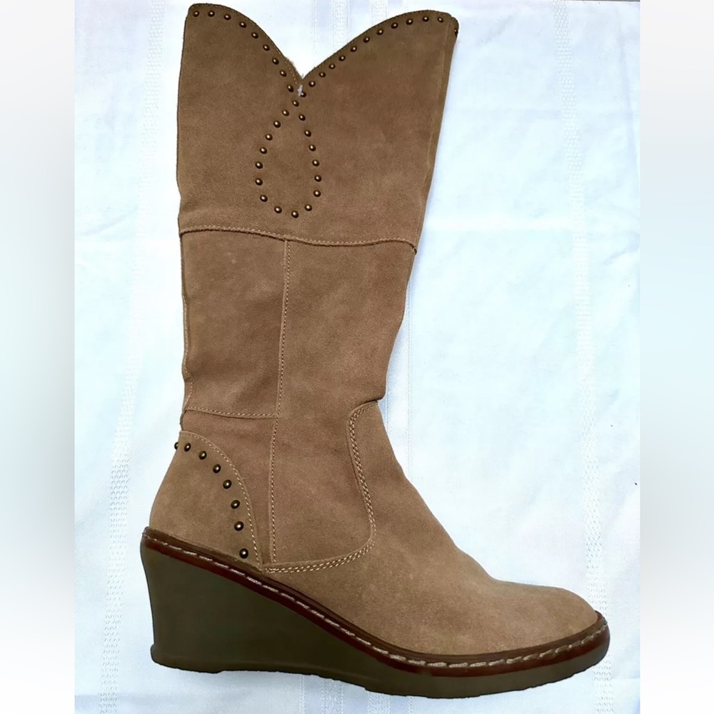 NEW Baretraps 9.5 Onessa Leather Suede Wedge Zip Studded FUR Boots Shoe WESTERN